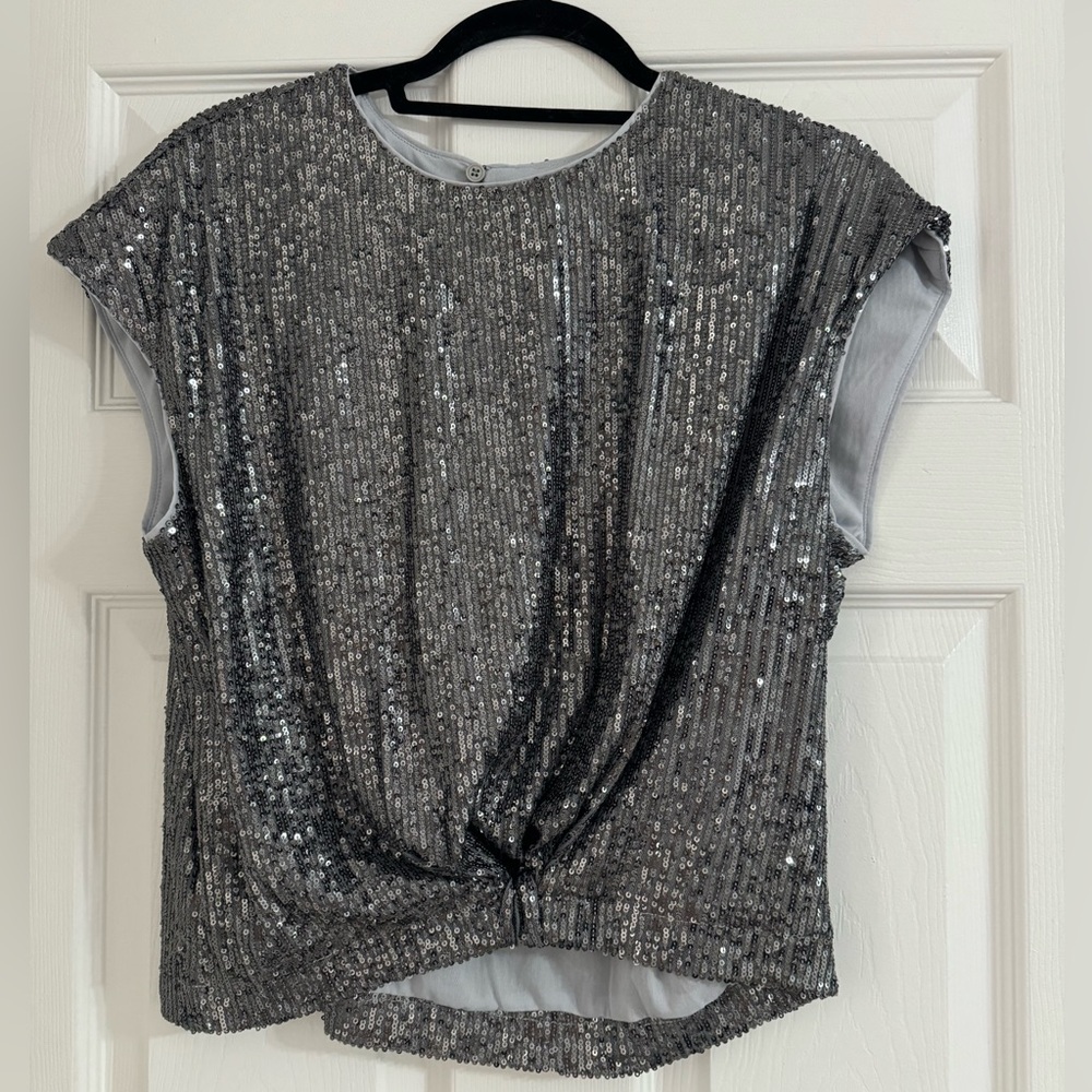 Women’s sequin top